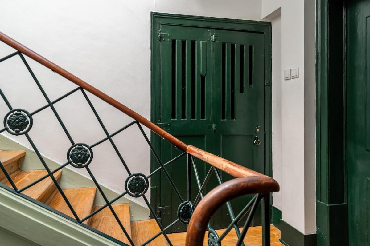 Apartment Lovely 2 Bed In The Heart Of With Ac