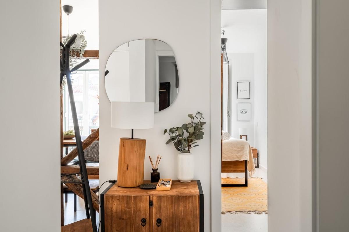 Lovely 2 Bed In The Heart Of With Ac Lissabon