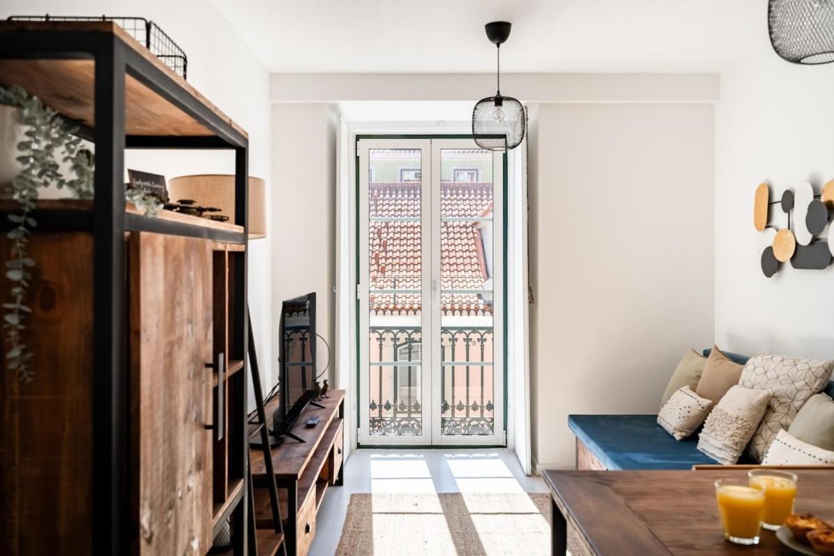Lovely 2 Bed In The Heart Of With Ac Apartment *