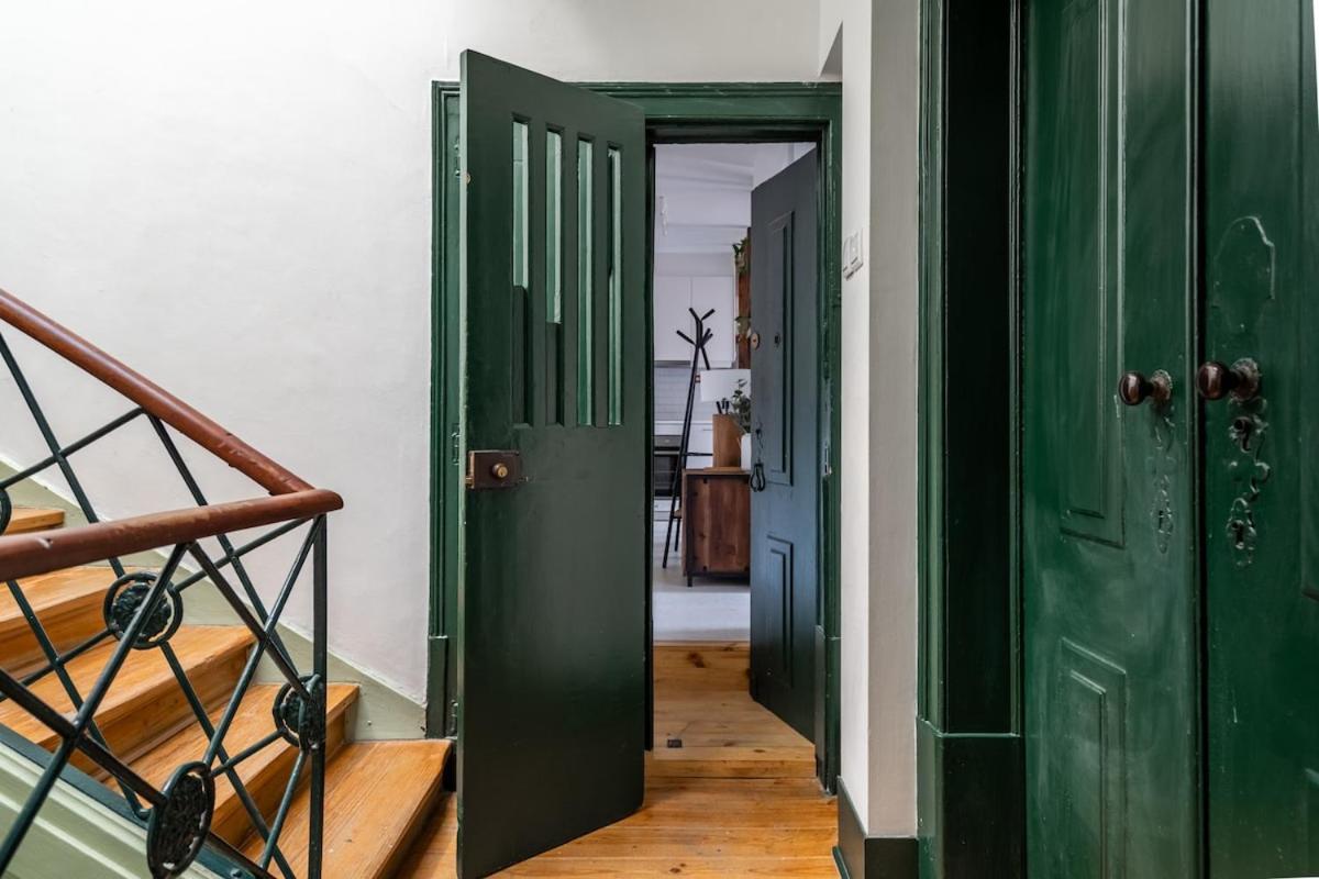 Lovely 2 Bed In The Heart Of With Ac Apartamento Lisboa